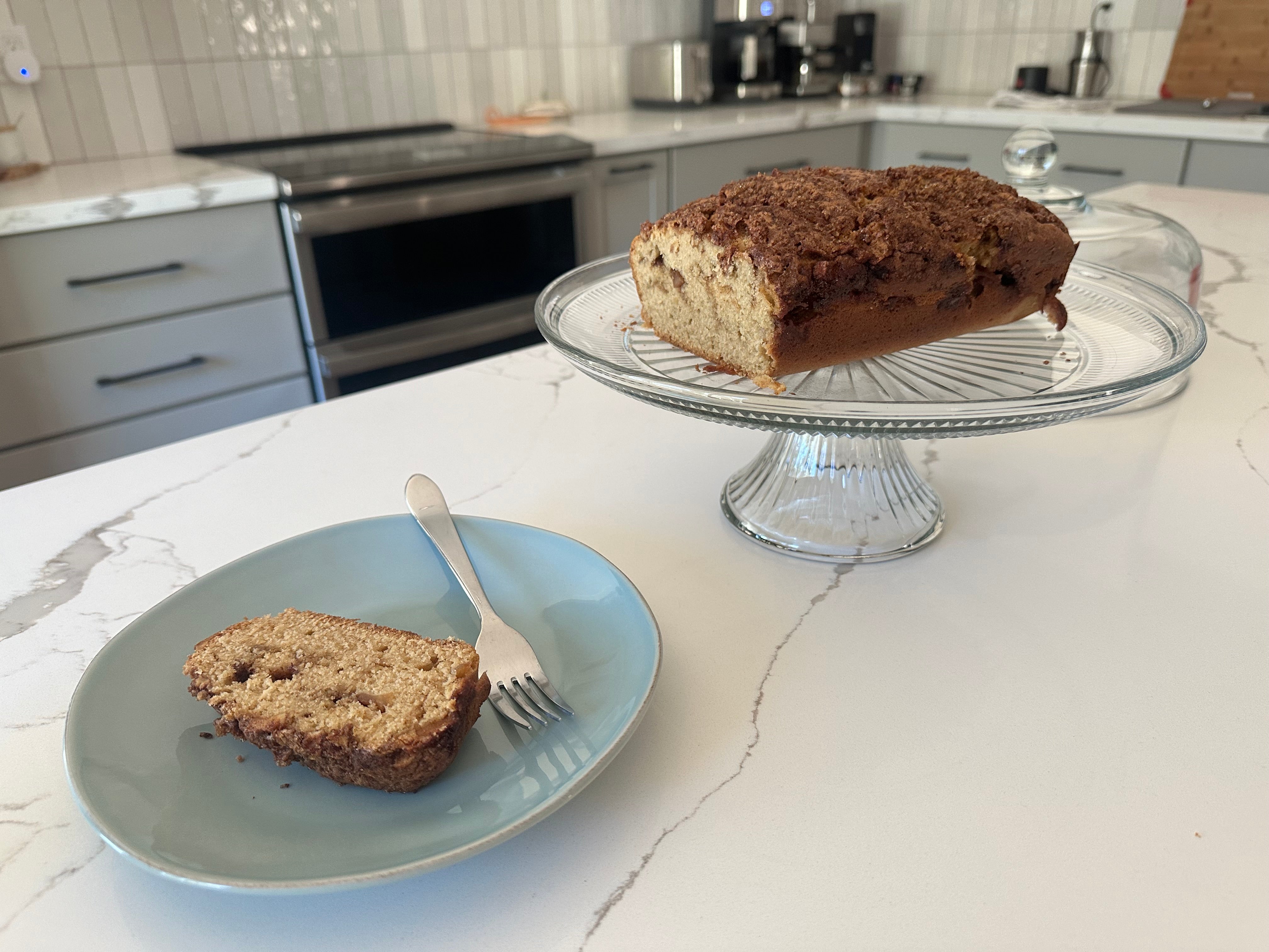 Warm, Cozy, and Delicious: Apple Cider Donut Bread Recipe