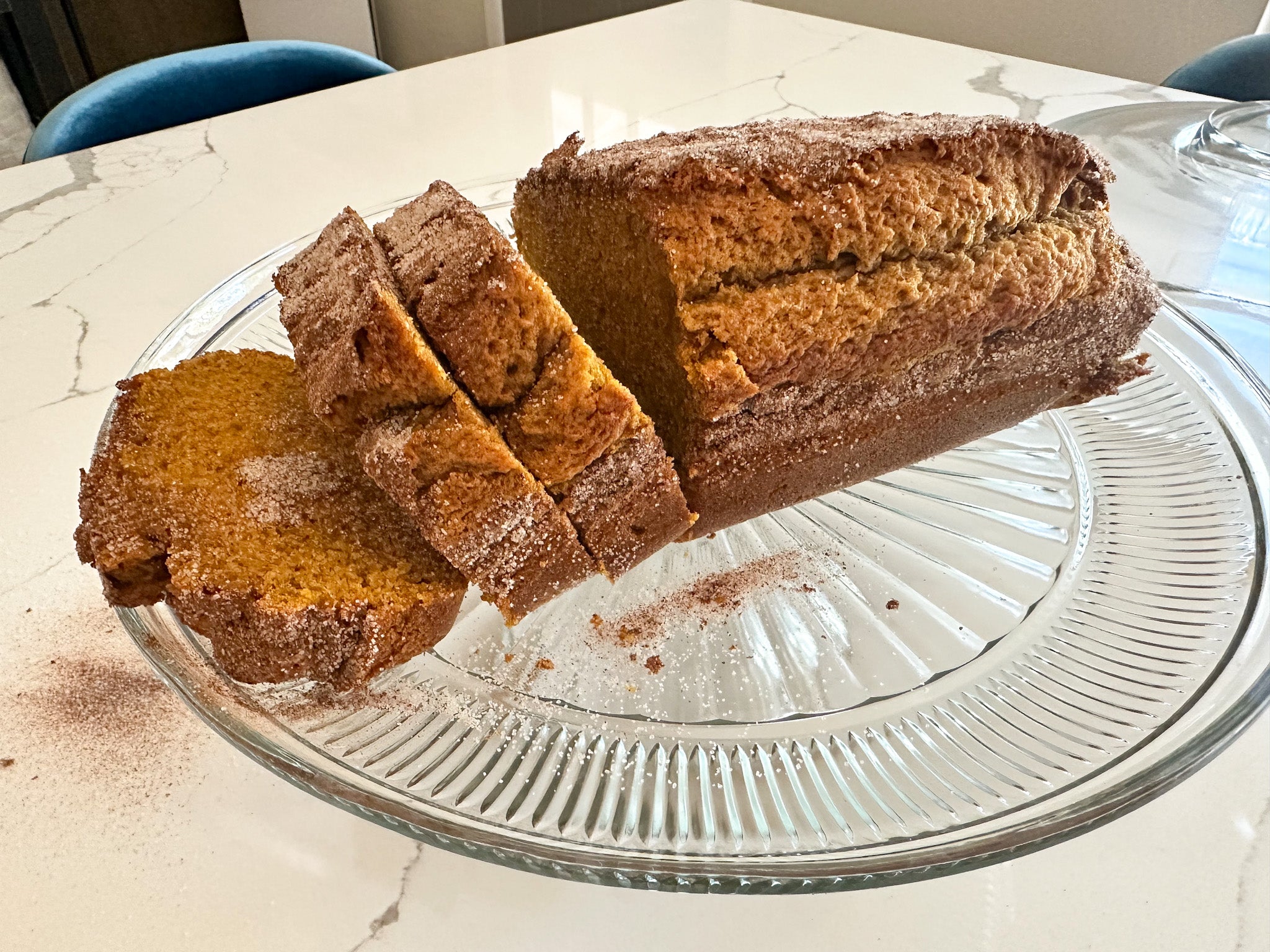 Fall Favorite: Irresistible Cinnamon Sugar Crunch Pumpkin Bread Recipe