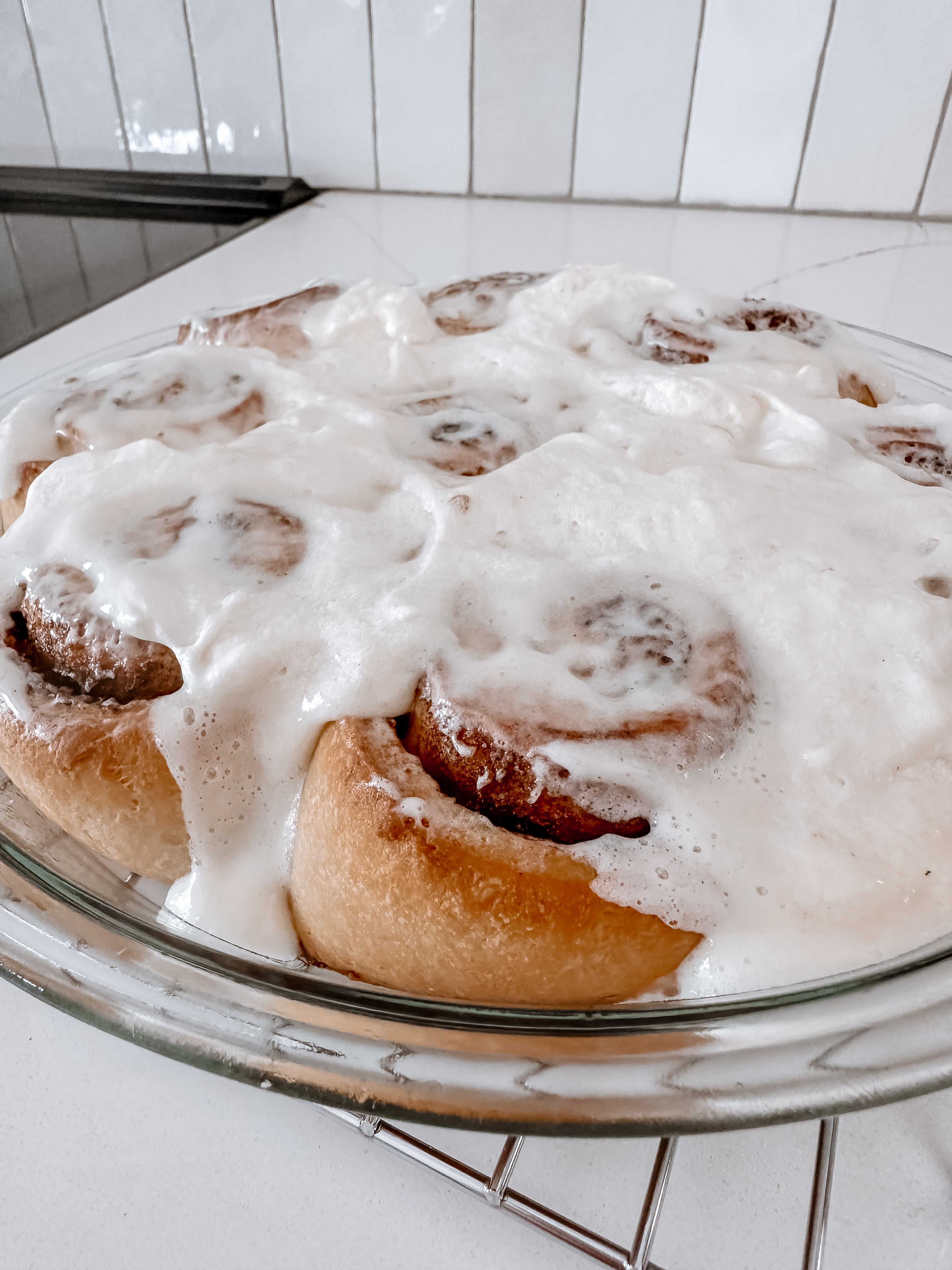 Ooey Gooey Cinnamon Rolls: An Easy Recipe for All Levels of Bakers!